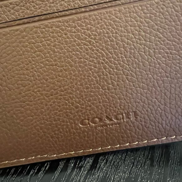 COACH Wallet - Men's Billfold - EXCELLENT CONDITION - Picture 2 of 10